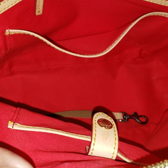 Hand Bag - Picture 5 of 7